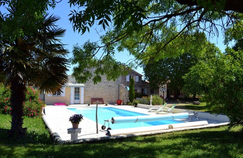 Ardillieres Casa | encantadora casa de campo cerca de La Rochelle, piscina de sal climatizada
