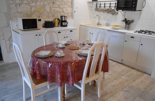 Meusnes Cabaña | Casa típica con jardín, cerca del zoo de Beauval y castillos, ideal para familias