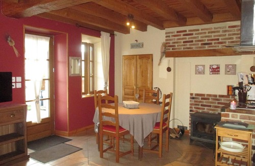 Barberier Cabaña | Casa rural reformada con terraza, jardín y wifi