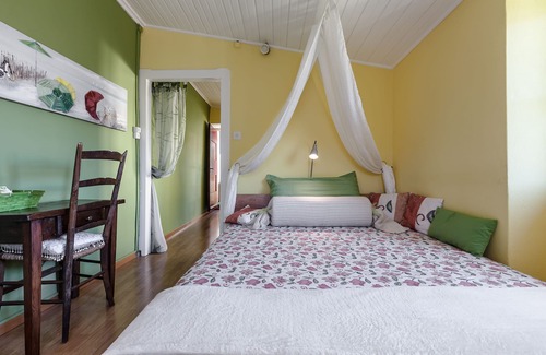 Gordola Cabaña | Charming Cottage near Locarno/ Lake