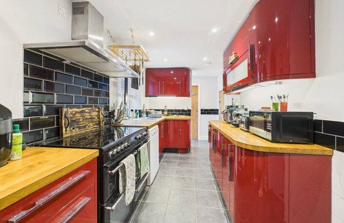 St. Newlyn East Cabaña | Charming Cottage nr Newquay– Sleeps 5 & Cosy Fire
