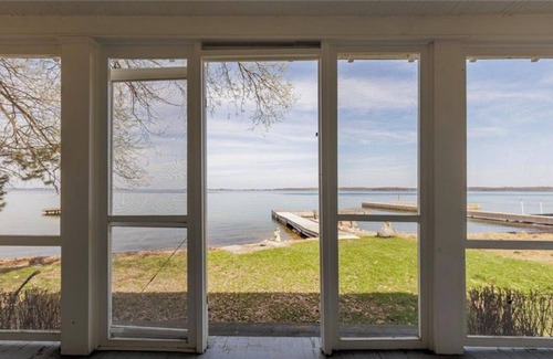 Clayton Cabaña | Charming Cottage On Banks Of St. Lawrence River