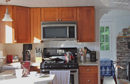 Stoddard Cabaña | Cottage con Encanto en Highland Lake