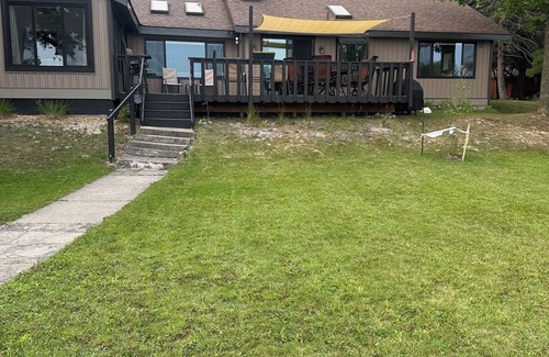 Cedar Cabaña | Charming Cottage on North Shore of Little Traverse Lake-LeelanauCounty
