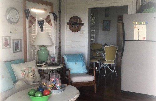 Slidell Casa | Charming Cottage on Scenic Bayou Bonfouca