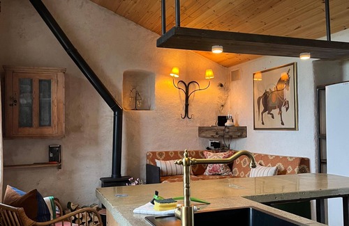 Slane Cabaña | Charming cottage on the River Boyne,Fishing ,Kayaking,World Heritage sites