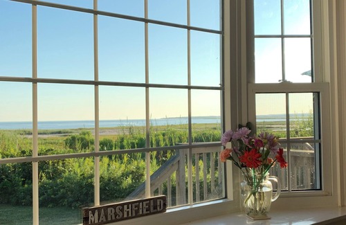 Barnstable Cabaña | Charming Cottage on Private Beach - Steps away from Mass Audubon Sanctuary