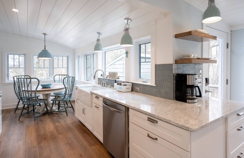 Port Sheldon Cabaña | Charming Cottage, Private Lake MI Beach
