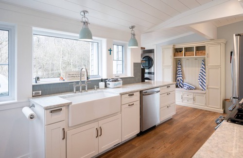 Port Sheldon Cabaña | Charming Cottage, Private Lake MI Beach