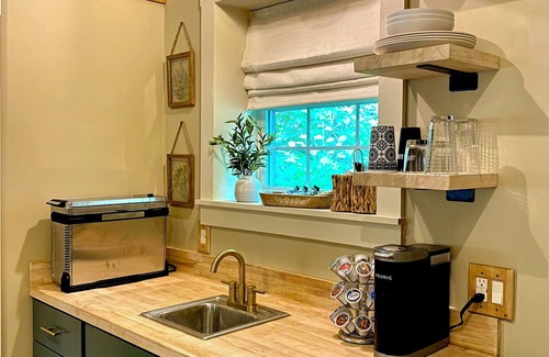 Lewistown Cabaña | Charming Cottage Retreat in Lewistown – Sleeps 4