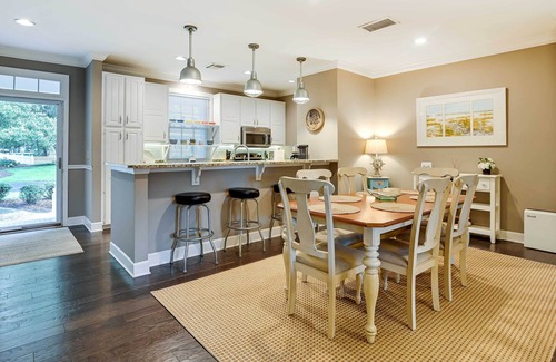 Murrells Inlet Cabaña | Charming Cottage Near Golf Courses & Marsh Walk!