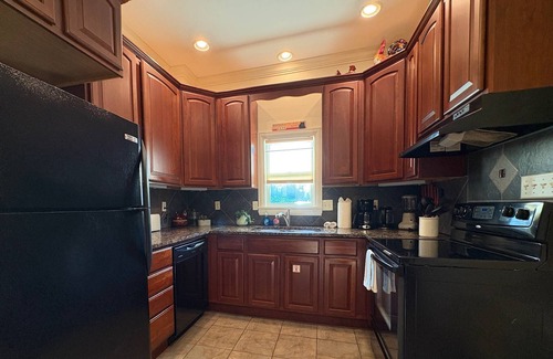 St. Augustine Casa | Charming Cottage, Bike to Downtown Attractions, Private Fenced Yard, Hot Tub, $300 in Free Tickets!