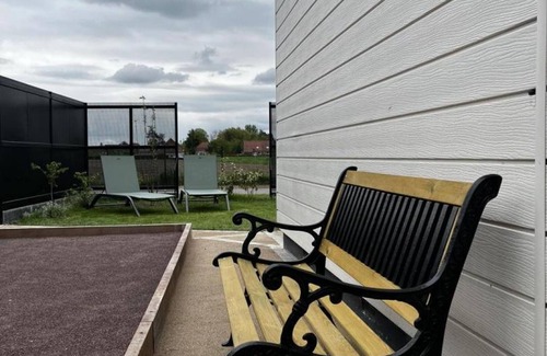 Haverskerque Cabaña | Casa rural con jardín, cerca de Lille, ideal familias, WIFI, TV, bicicletas y más