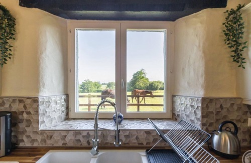 La Trinite Cabaña | Encantador refugio rural con vistas, bicicletas, jardín privado y cerca de Baie du Mont St-Michel
