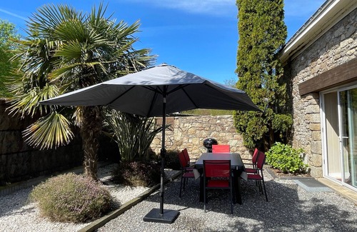 Saint-Molf Cabaña | Cálido Gîte con Jardín y Chimenea, Cerca de la Costa y Guérande