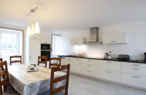 Le Vicel Cabaña | Casa con Jardín, Chimenea y Vistas al Campo en Normandía