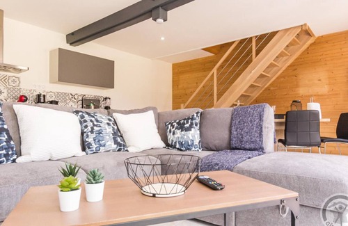 Pontorson Cabaña | Casa acogedora con piscina climatizada y jardín près del Mont Saint-Michel