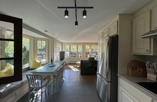 Vineyard Haven Cabaña | Charming Cottage with Garden, Screened Porch, Outdoor Shower - Walk to Downtown!