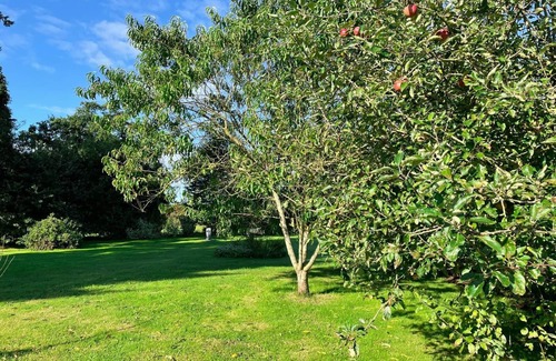 L'Epinay-le-Comte Cabaña | Casa rural L'Épinay-le-Comte, 1 dormitorio, 2 personas