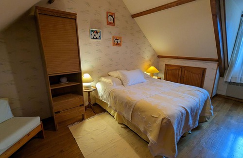 Vannes-sur-Cosson Cama Y Desayuno | Acogedora Casa en Pueblo Bucólico con Encantadores Paisajes y Comodidades Modernas