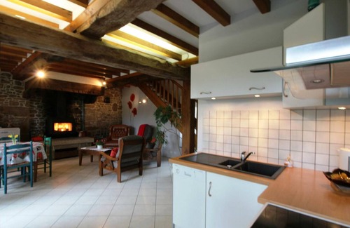 Le Grand-Celland Cabaña | Acogedora casa de campo para 4 personas con jardín, chimenea y terraza en Le Grand-Celland