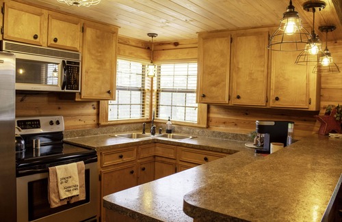 Fayetteville Cabina | Charming Country Cabin in Quaint Texas Town