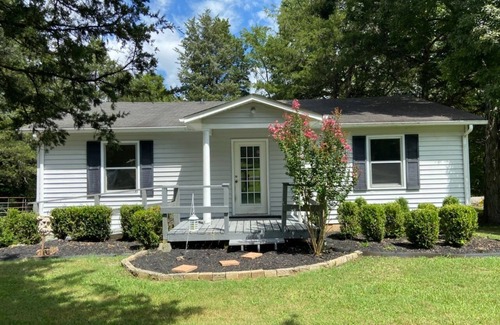 Murfreesboro Casa | Charming Country Cottage
