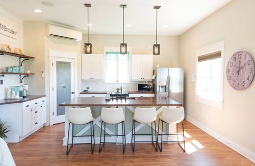 Goshen Casa | Charming Country Farmhouse on 11 acres