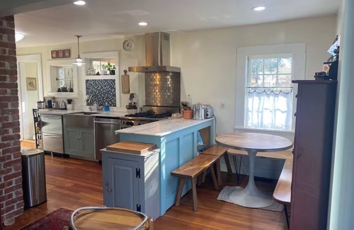 Sharon Casa | Charming Country Home in Sharon, CT