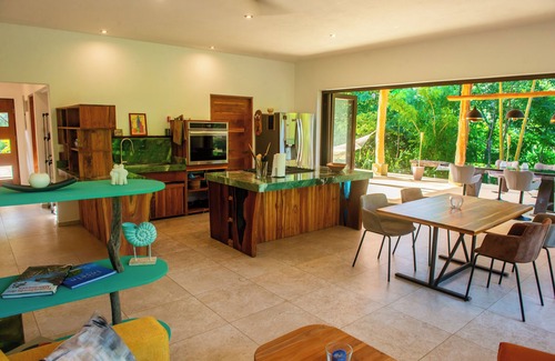 Paquera Casa | Charming country house in Playa Organos Paquera in the middle of nature