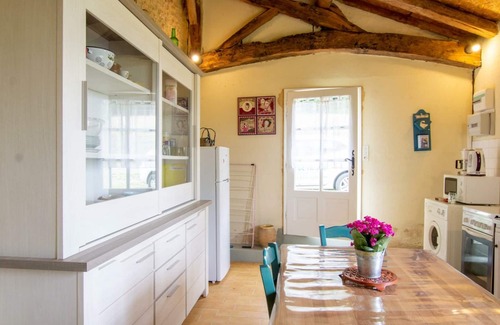 Paunat Cabaña | Casa rural cómoda con jardín y cerca de sitios históricos