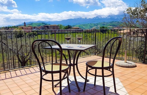Castilenti Casa | Encantadora villa de campo con piscina cerca de playas y montañas