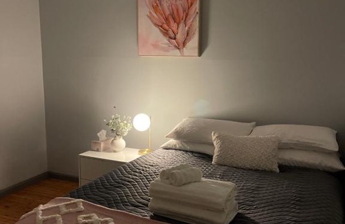 Blacktown Casa | Charming & Cozy 2BR Cottage