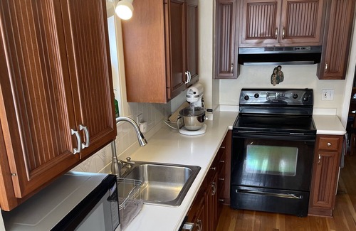 Rocky River Casa | Charming Cozy Home in Heart of Rocky River in Direct Solar Eclipse Path