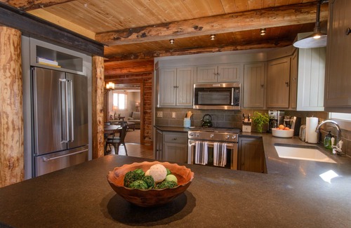 Crested Butte Casa | Impresionante casa completamente renovada en el corazón de CB - como se ve en la revista 303