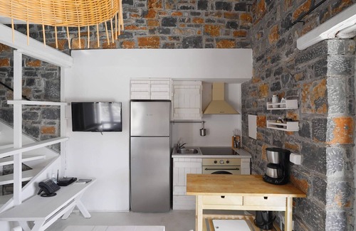 Vizari Villa | Charming Crete Villa | Villa Andreas | Terrace & Private Pool | Traditional Rooms Aesthetics | 1 Bedrooms | Agia Galini