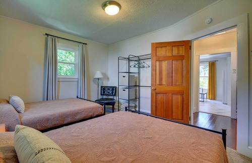 Danville Casa | Charming Danville Home: 1/2 Mi to Caesars Virginia