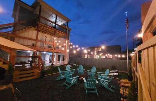 Bryson City Apartamento | Charming Downtown Bryson City SkyLoft Studio 3 - Perfect for Couples