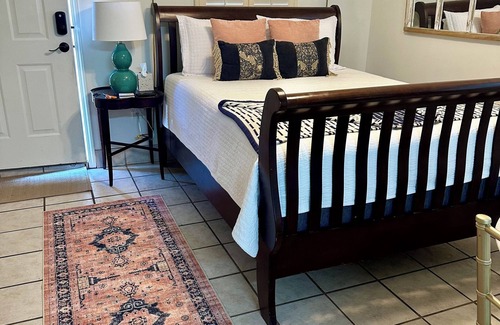 Fairhope Casa | El centro de Fairhope Carriage House