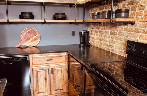 Blackwater Casa | Charming downtown space offers complete privacy, 2 bedrooms & 2 full bathrooms.