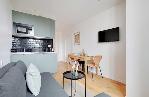 Centre Apartamento | Encantador dúplex - 1HAB-4P- Nanterre