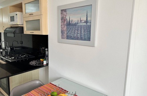 El Castillo Apartamento | Charming Duplex 2 Bedroom With Direct Access to the mall