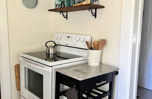 East Jordan Casa | Charming East Jordan home 15 min to Boyne & Charlevoix! Visiting nurses discount