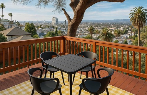 Elysian Heights Casa | Hill Top Echo Park Artist Home w/ Ocean View!
