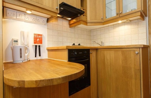 St. Pancras Apartamento | Charming Economical Studios in Central London - Low Prices