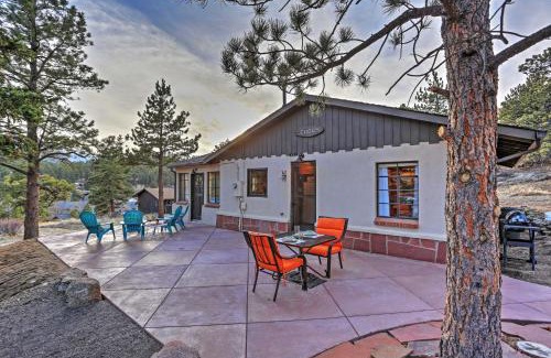 Estes Park Casa | Charming Estes Park Cabin with 2 Private Patios!