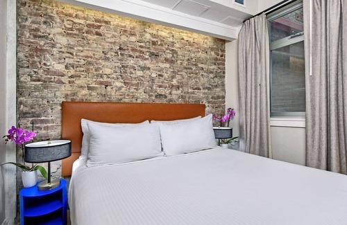 South Beach Hotel | Charming European-Style Suite by Embarcadero, Near Dining & BART