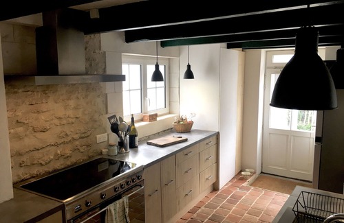 Les Portes-en-Re Casa | Charming family home in the heart of the village