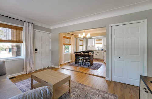 Roseville Apartamento | Charming Family-Friendly Duplex in Roseville!