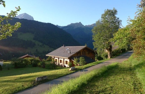 Barboleusaz Chalet De Esquí | Encantador chalet familiar en los Alpes suizos, cerca de remontes y senderos para bicicletas